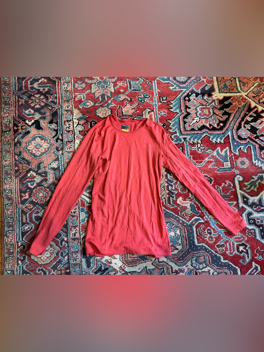 Icebreaker Merino 200 Women’s Long Sleeve Base Layer in Coral— Size XS